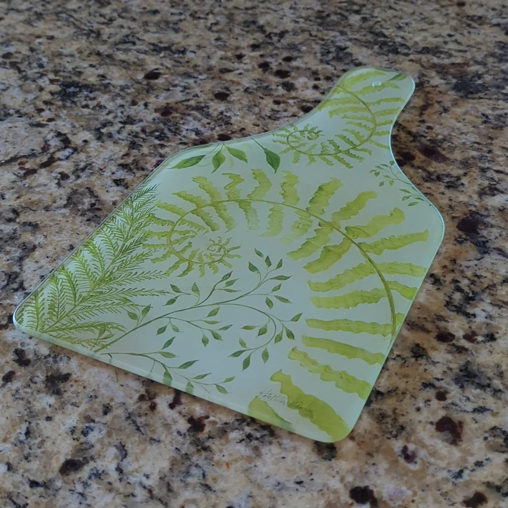 Glass Cutting Board And Tupperware Citrus Keeper Set